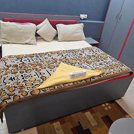 Deer Park Home Stay Нью-Делі Екстер'єр фото