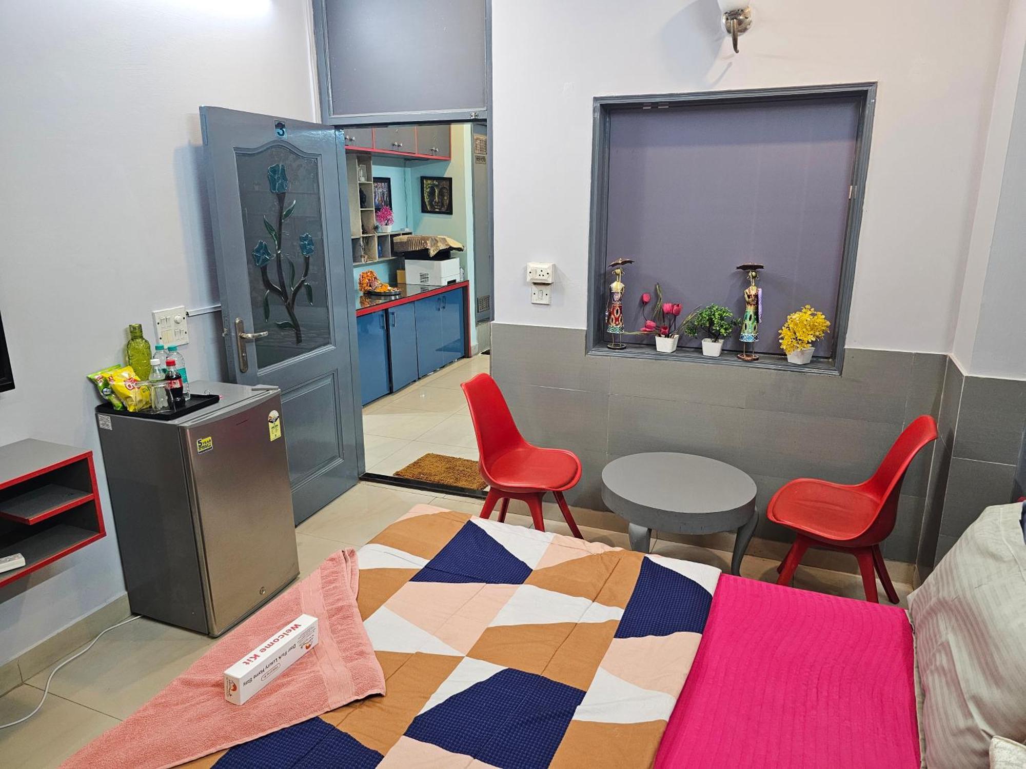 Deer Park Home Stay Нью-Делі Екстер'єр фото